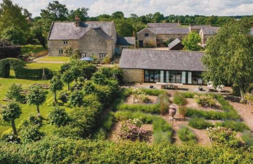 The Old Cattle Barn - Photo 1