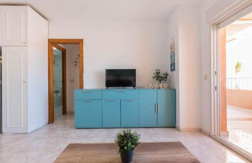 URBANIZACIÓN COPACABANA - La Manga del Mar Menor KM2 - Vistas a Mediterráneo Dormitorio doble y sofá-cama - Foto 11