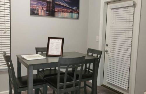 Stylish and Spacious, close to the Hospital. - Foto 20