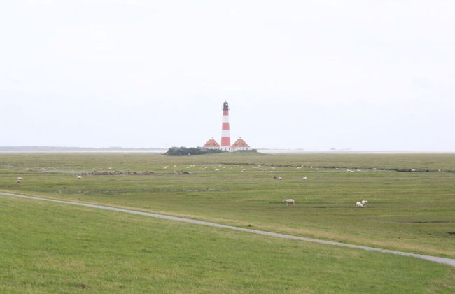 Wooden Holiday Home With a View of the Dike - Foto 6