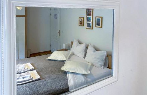 Amazing Home In Starigrad With Wifi - Foto 21