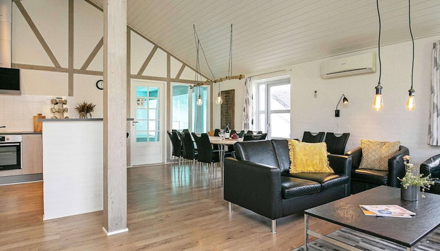 10 Person Holiday Home in Blavand - Foto 3, Zona de estar