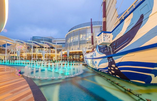 The Beatles Lagoon - Photo 80