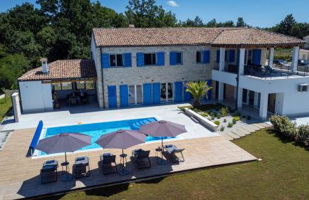Villa Blue Moon for 9 persons near Porec with 42 m2 heated pool, wellness, kids playground & sea view - Foto 42