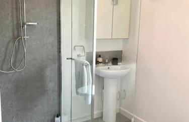 Eden Stay 5 Bedroom House - Foto 22