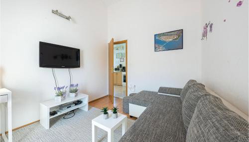 Beautiful Home In Prgomet - Foto 5