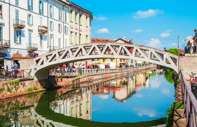 Paseo en barco por los canales de Navigli - Foto 1
