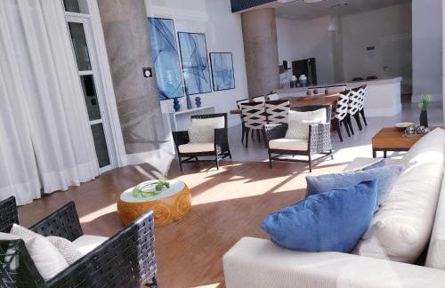 Unlimited Ocean Front - Frente à Praia Vista Mar Hidromassagem 2 Piscinas Climatizadas 2 Saunas Seca e Úmida Wi-Fi 350MB - Photo 62