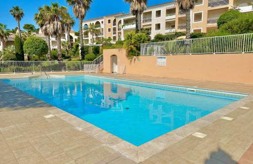 T3 avec terrasse, parking & piscine - Proche plages et randos - Le Mérou - Foto 2