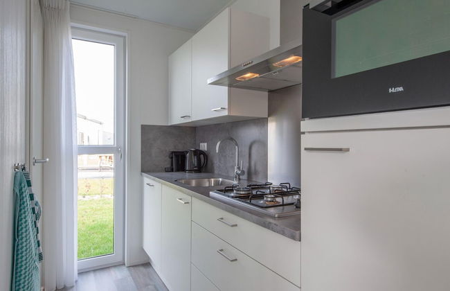 Hostel in Nieuwvliet Near the Beach - Photo 4