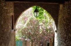 L'Odyssée provençale, un duplex de charme de 2 chambres au pied du village médiéval de Bormes-les-Mimosas, offrant des prestations haut de gamme et une superbe vue sur le Massif des Maures - Foto 43