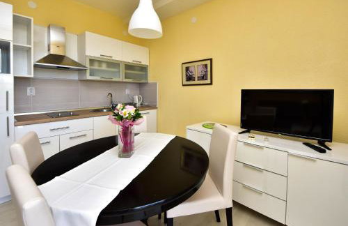 Apartment Marija-2 by Interhome - Foto 4