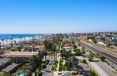 Oceanside Rocks Family Vacation Home - Photo 7
