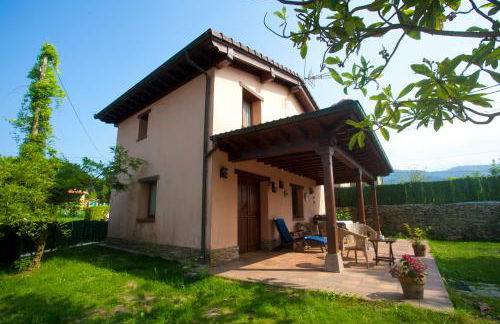 VILLA ISABEL - Photo 1