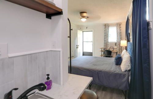 Less Than 1 Mi to Dtwn Updated Studio in North Greenwood! - Foto 5