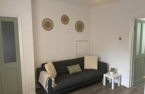 Montrose - Perfect Contractor Stay Own Driveway 3 bedrooms - Photo 23