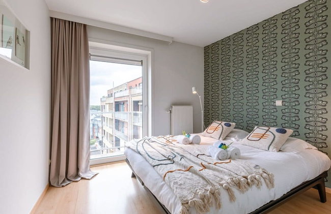 Charming Apartment Near the Beach With Balcony - Photo 37