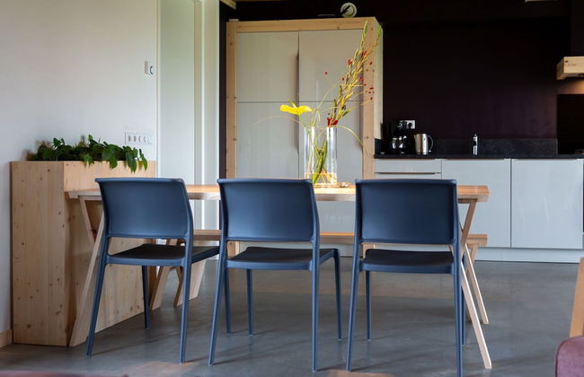 Peaceful Farmside Bungalow - Photo 13