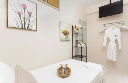 Alpha & Omega - Foto 16