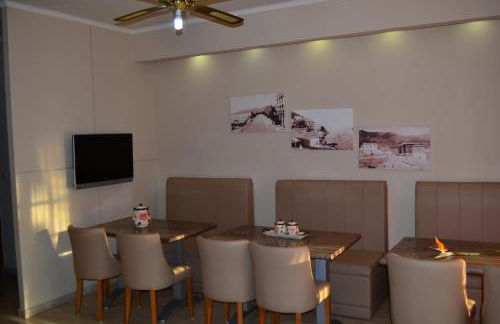 Studios Asteria - Photo 71