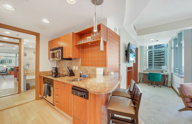 Miami Luxury Executive Apartment - Photo 4