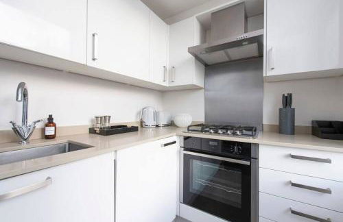 Elevated Elegance 1BR 1BA Flat in Wellmeadow Rd 65B - Foto 28