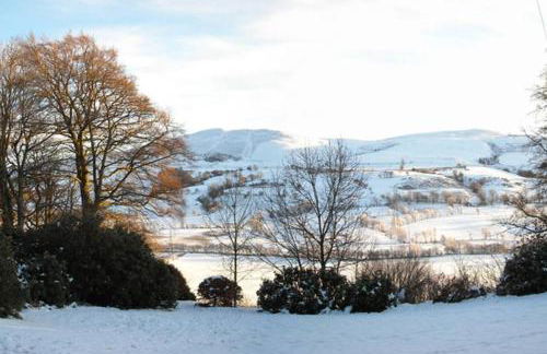 Plas yn Yale with mountain views from all windows - Photo 27