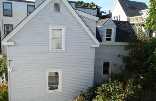 A Peaceful Oasis on Munjoy Hill - 3BR Cottage & Parking - Foto 3