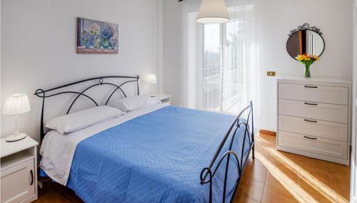 5 Bedroom Beautiful Home In Giove - Foto 4