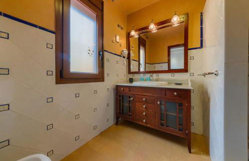 Holidays2Malaga Candado House pool & garden - Photo 66