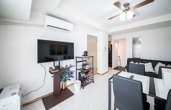 PRIMAL 2002 - Photo 1