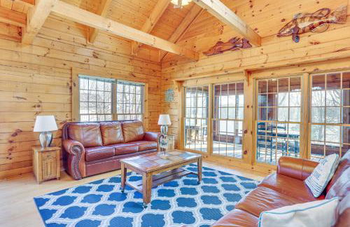 Private Boat Ramp and Dock Kentucky Lake Cabin! - Foto 6