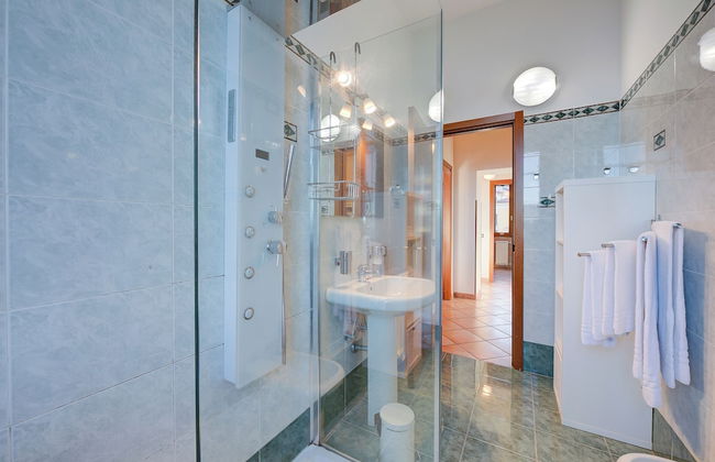 Lago Magico Pied Dans L' Eau - Photo 8