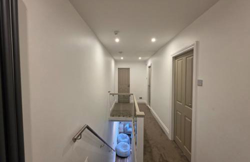 Anfield 4 min walk Sleeps 7 4BR 5Bed 3Bathrooms - Photo 23