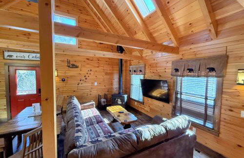 BC Log cabin with private beach river fire pit AC wifi onsite trails ski slope views - Foto 47