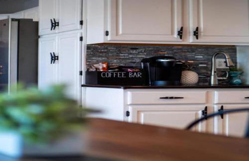 Lake Front Outdoor Living Sleeps 8 - Foto 12