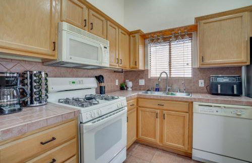 Near Golf Courses Poolside Paradise in Yuma! - Foto 6