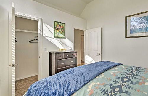 Near Trails, Lakes and Golf Pinetop Home with Deck - Foto 15