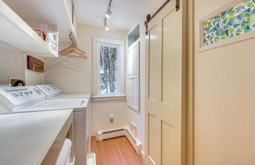 Family Friendly! Lovely Strafford Gem with Game Room - Foto 27