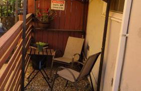 Adorable modern guesthouse with full kitchen - Foto 16