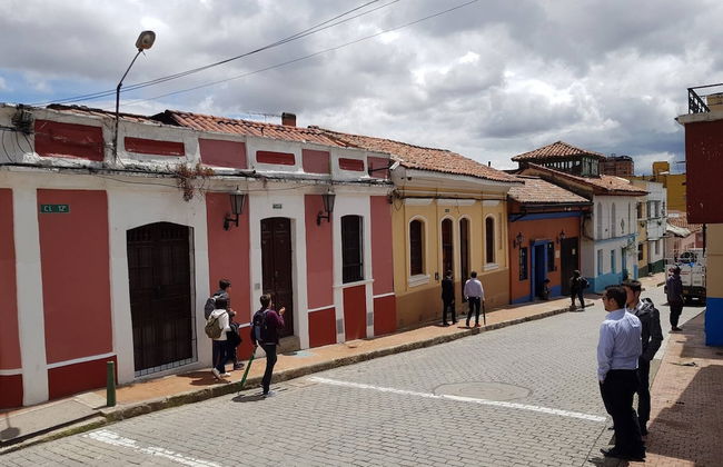 Spectacular Apartment at Historical Center - Photo 17