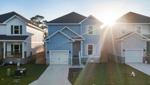 Mins to the Beach/King Beds/Arcade-Snowbird Deals! - Foto 4