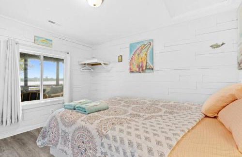 Dolphin Cove - Whole WATERFRONT House with Dock - Foto 19