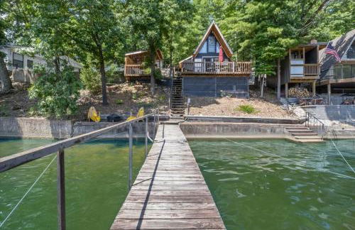 Pet Friendly A Frame w/ Private Dock & Great Lake Views - Foto 1