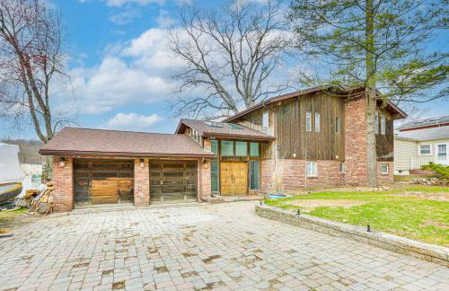 Waterfront Lake Hopatcong Home with Boat Dock! - Foto 35