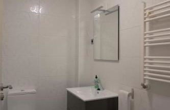 Oiassoenea - Magnífica vivienda para familias y grupos en Irún - Foto 24