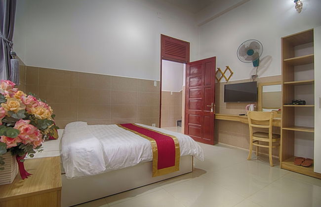 Hoa May Hotel - Photo 19