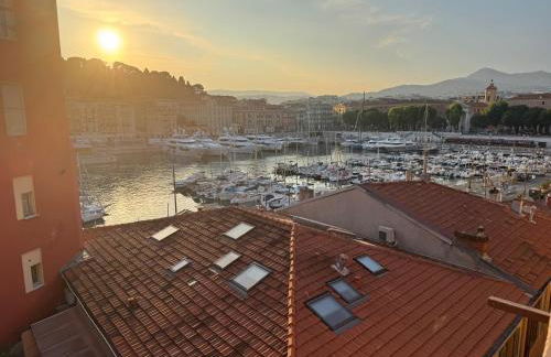 Nice Port, French Riviera - Photo 12