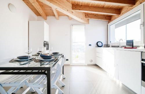 White Attic - by MyHomeInComo - Foto 13