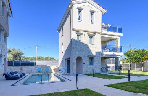 Momento Luxury Apartments walking distance from the beach - Photo 55